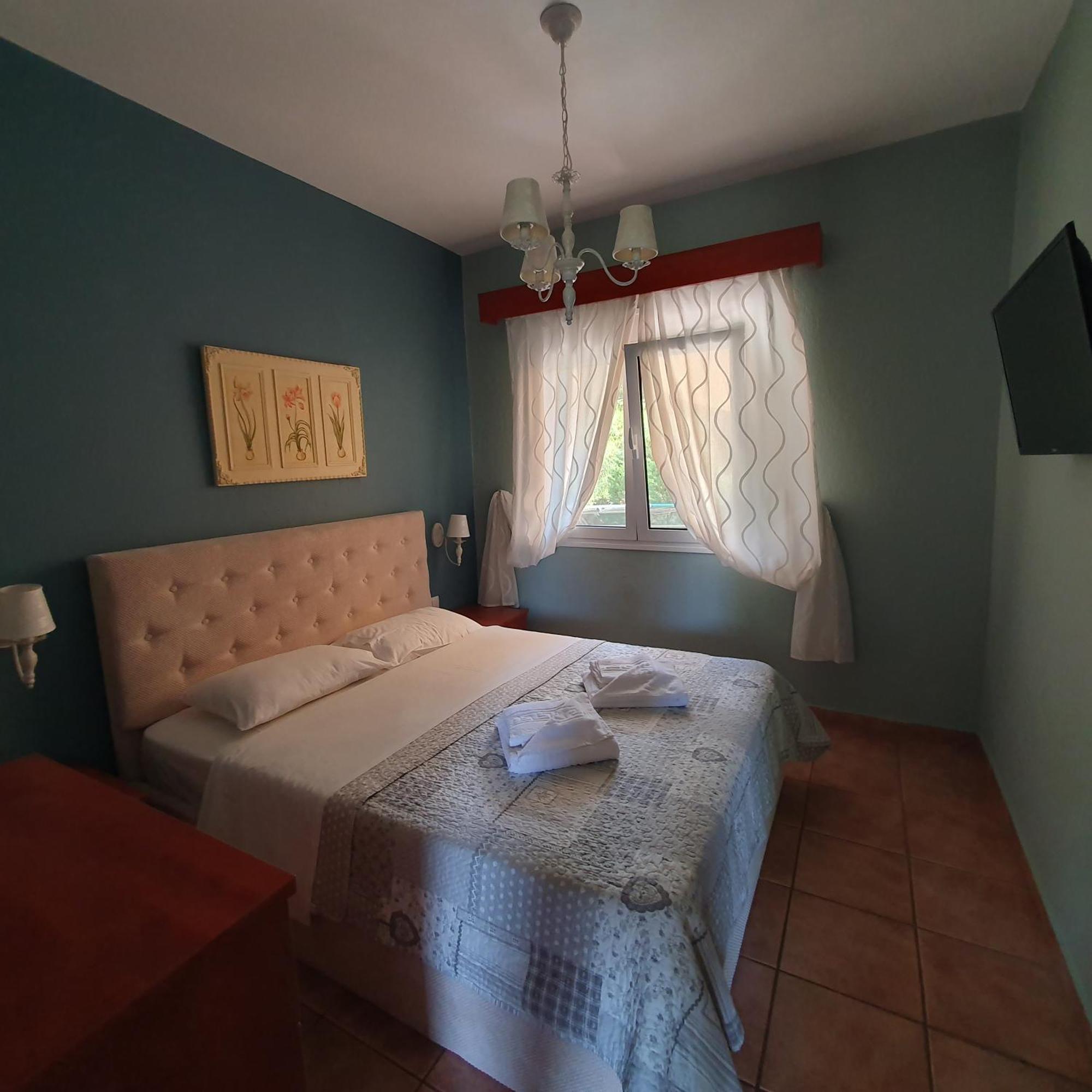 Agrili Apartments & Rooms Ελιά Δωμάτιο φωτογραφία
